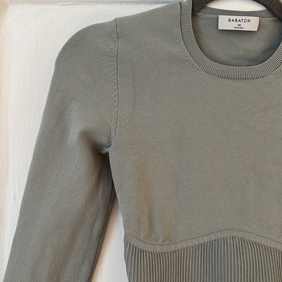 BABATON top - Picture 3 of 5